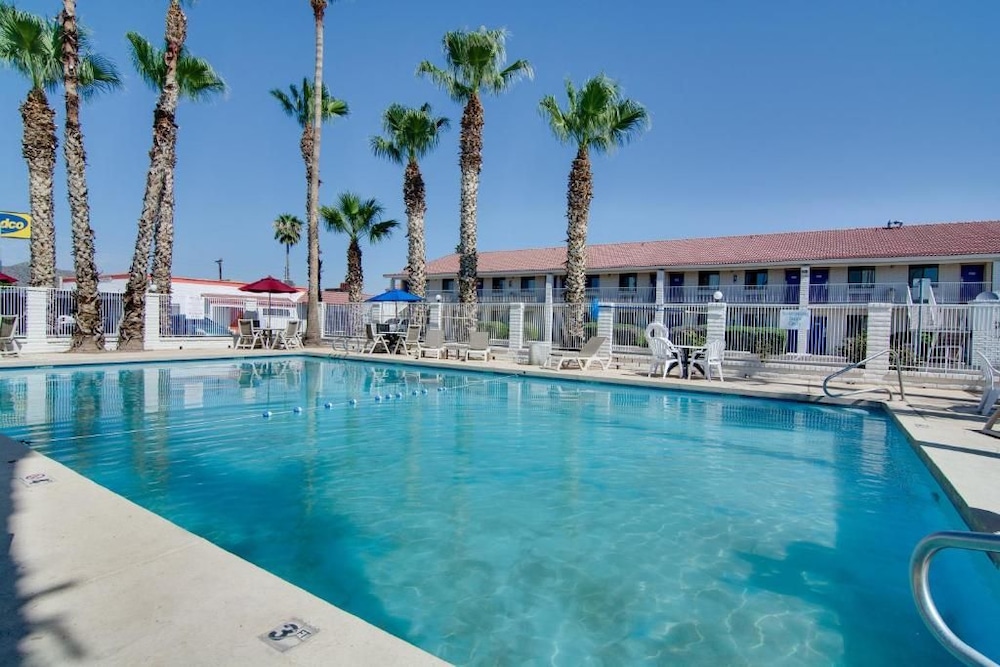 Motel6 Eloy, AZ - Casa Grande 59/60