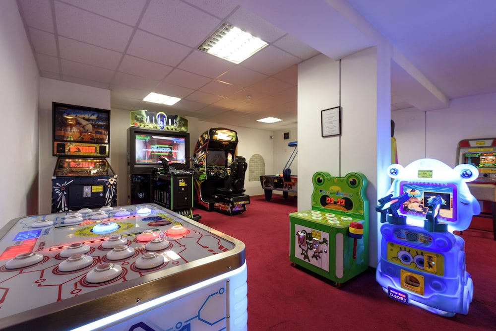 Grand Royale Apart Hotel & Spa 46/50