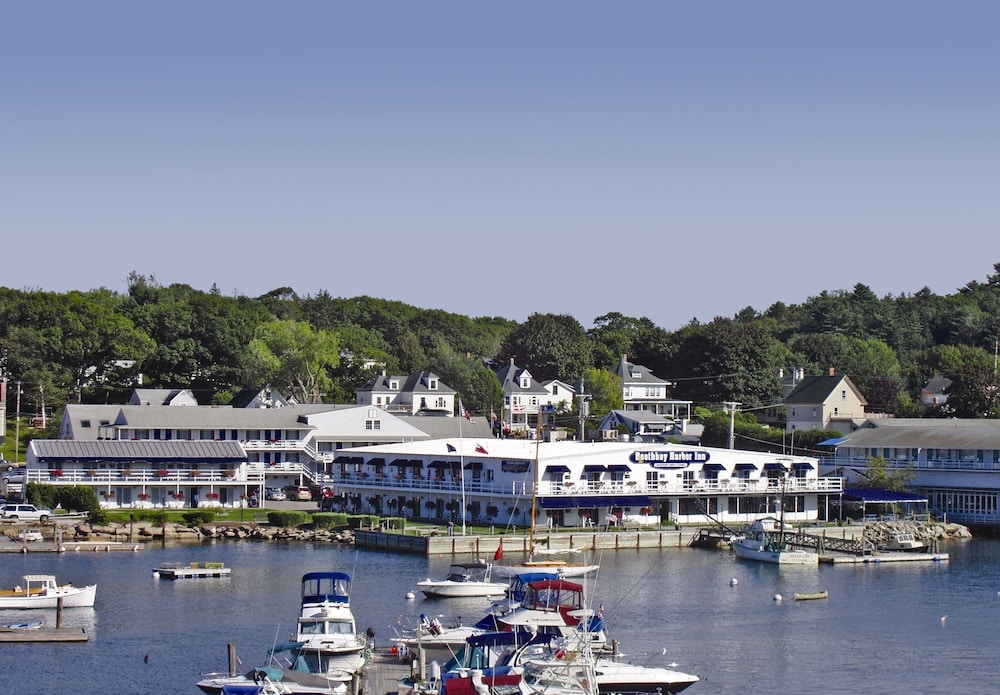Boothbay Harbor Inn 60/69