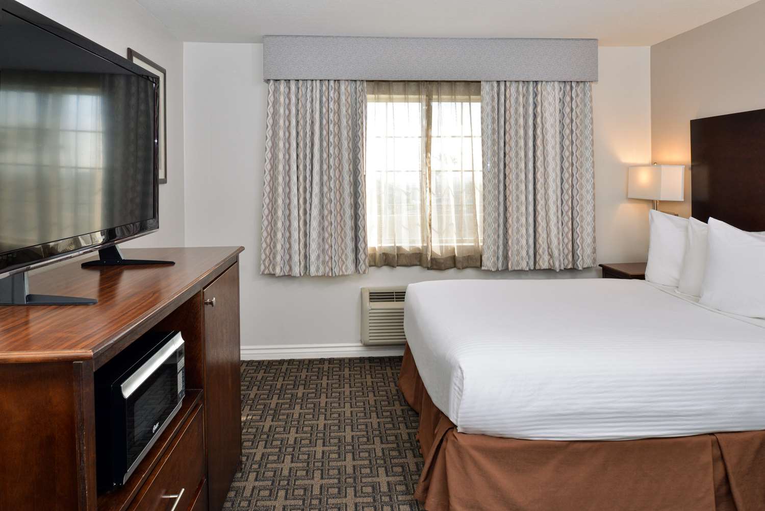 Room, King Bed