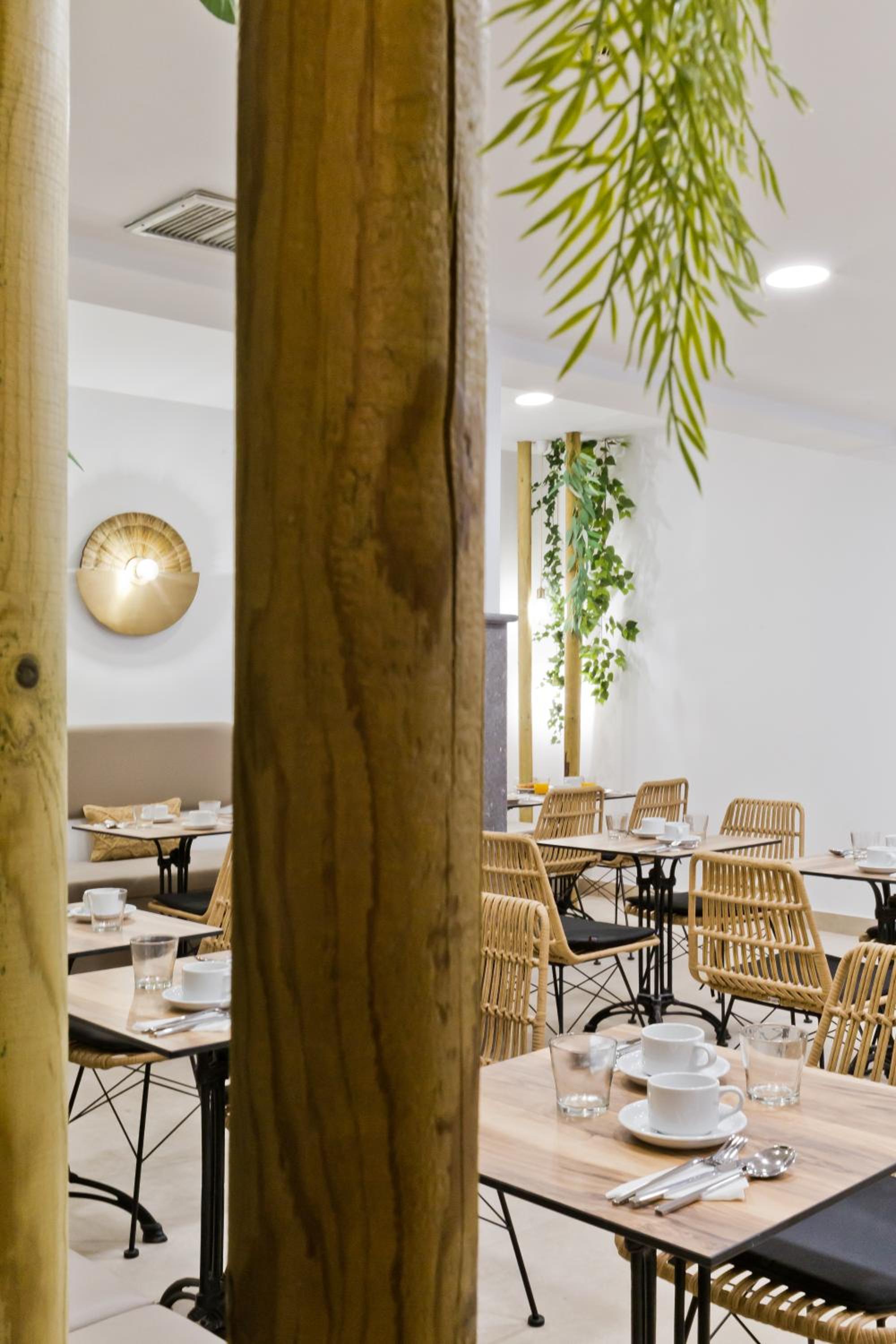 Diana Art Boutique Hotel 40/55