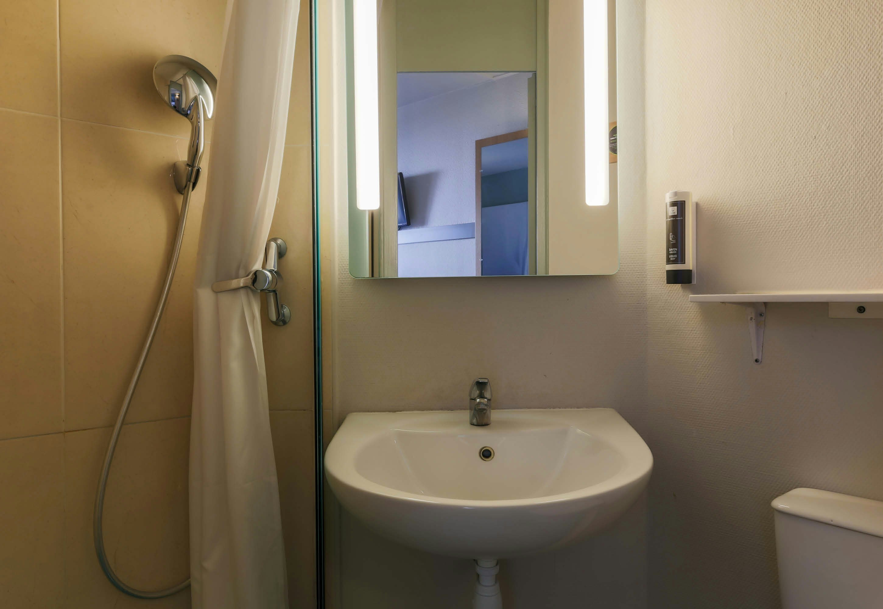B&B HOTEL Metz Jouy Aux Arches 16/16