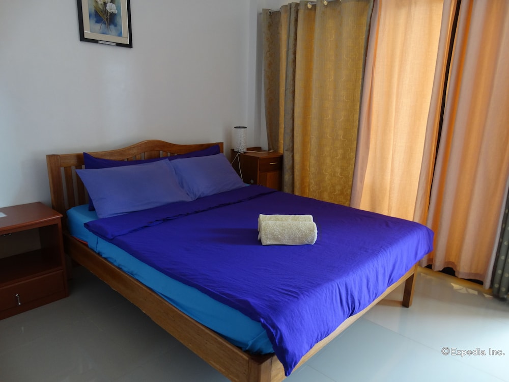 Citadel Bed and Breakfast 10/50