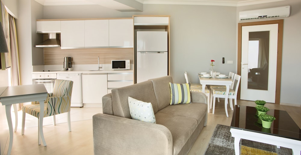 SERENITY SUITES ISTANBUL AIRPORT 41/56
