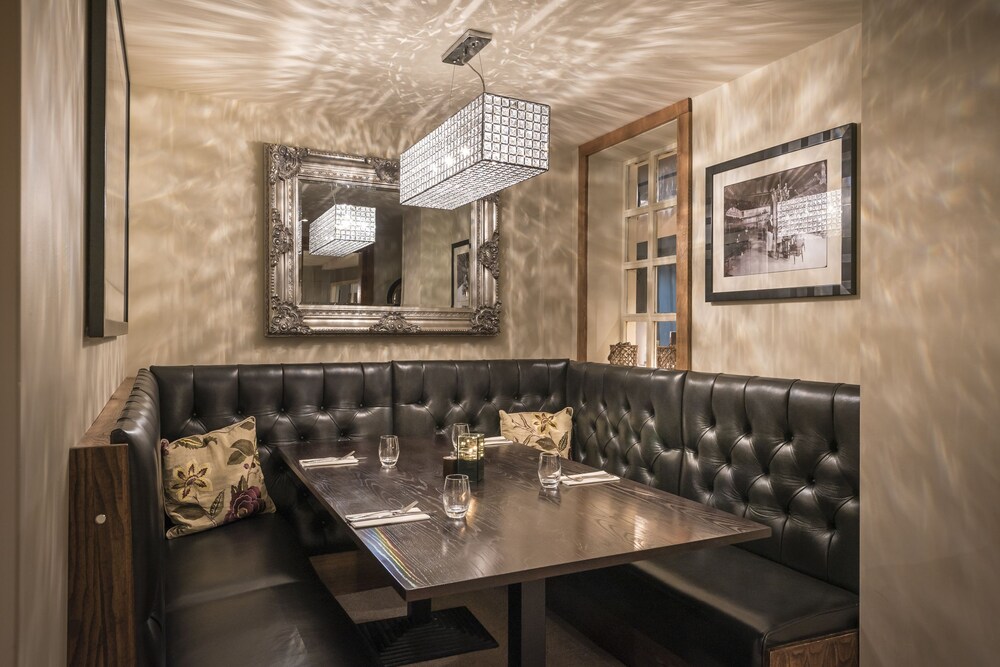 The Swan Hotel 40/49