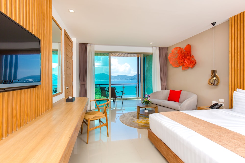 Wyndham Grand Phuket Kalim Bay 28/74