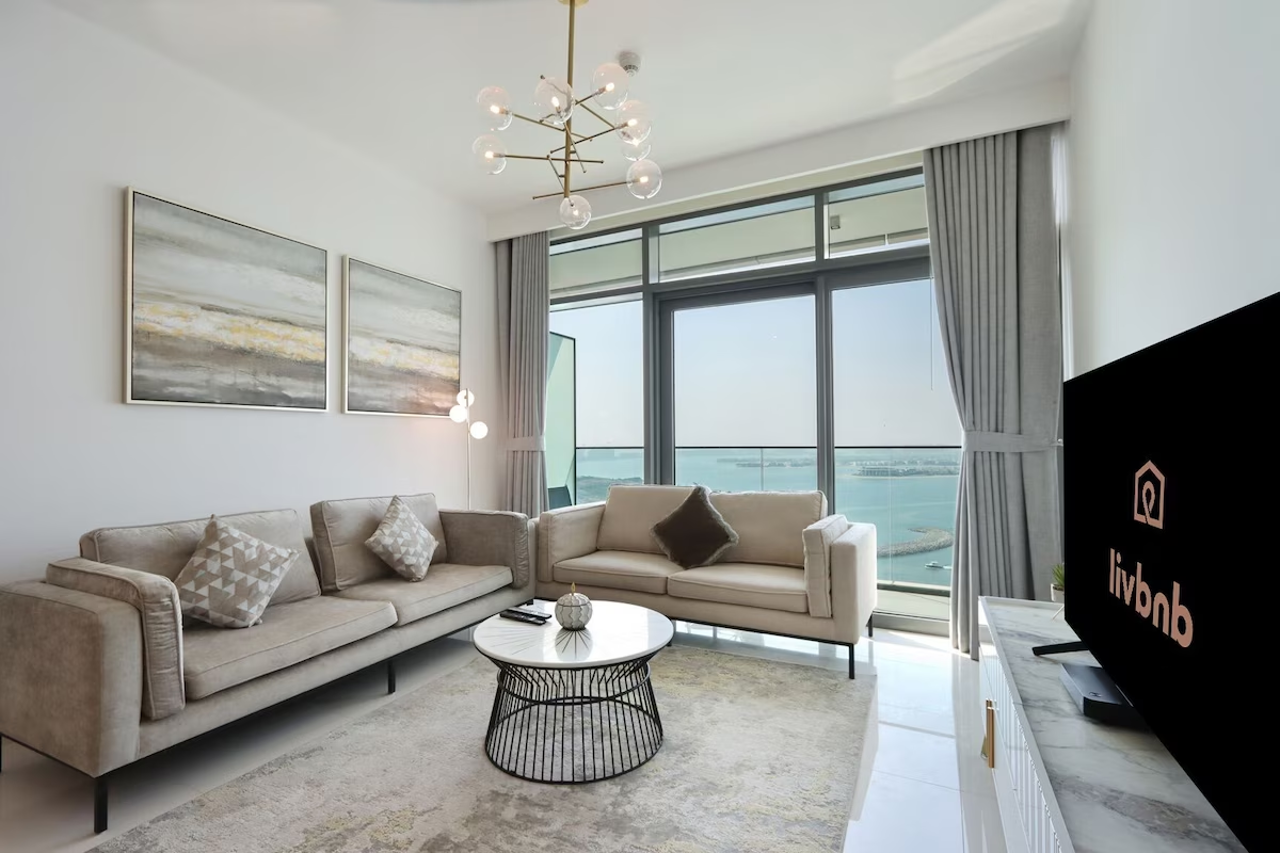 2BR Full panoramic Sea View and Beach Access 10/24
