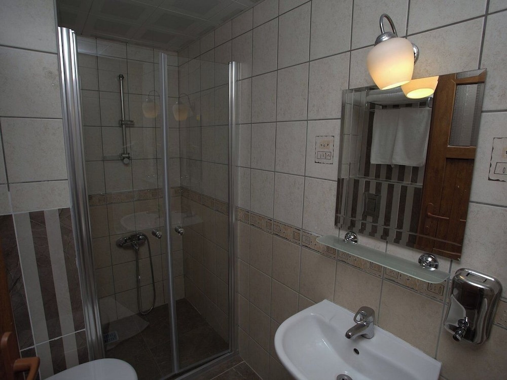 Oscar Boutique Hotel 48/50