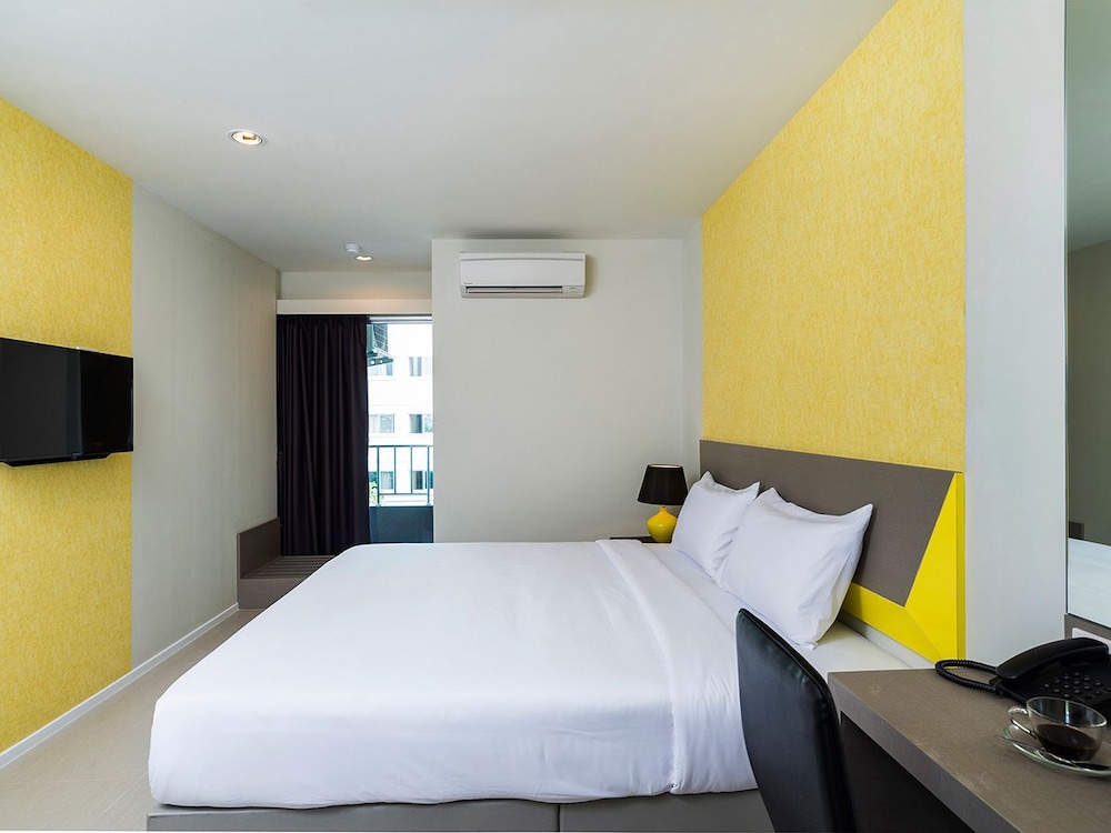 Zircon Hotel 13/53