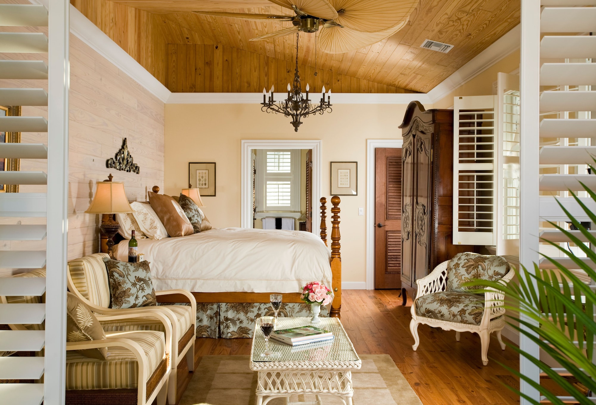 LANAI, LUXURY, KING BED