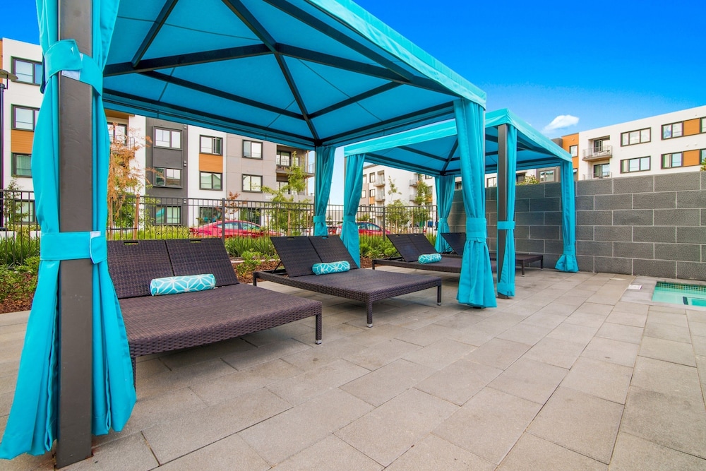 Global Luxury Suites in Menlo Park 34/50