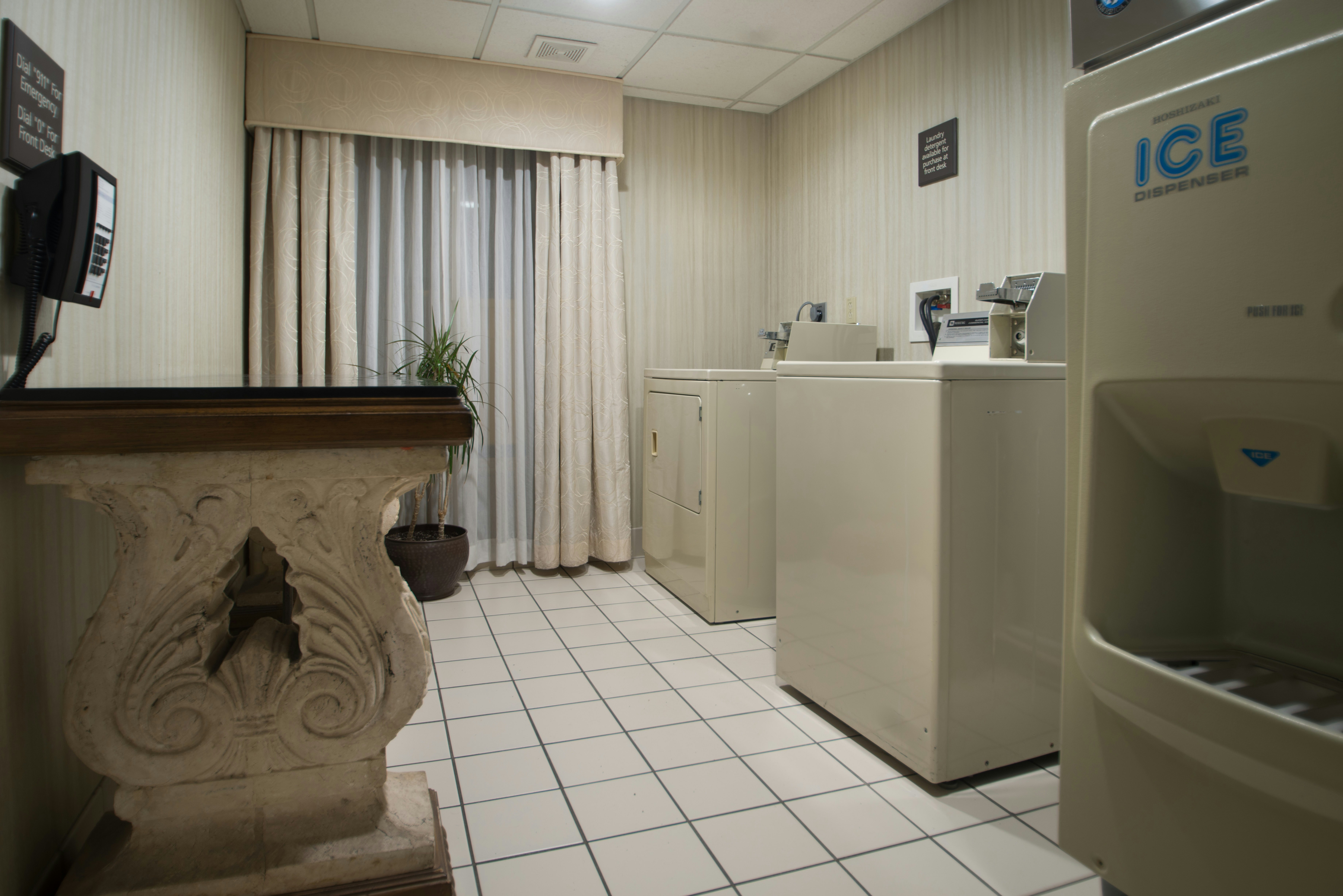 Hampton Inn by Hilton Tiffin 9/47