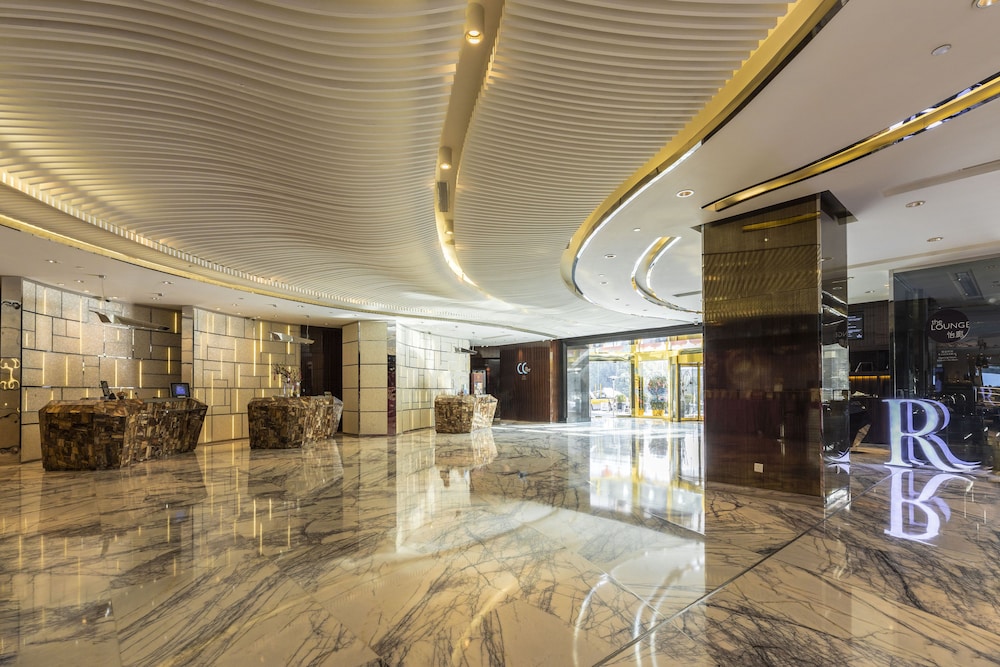 Radisson Collection Hotel Yangtze Shanghai 7/74