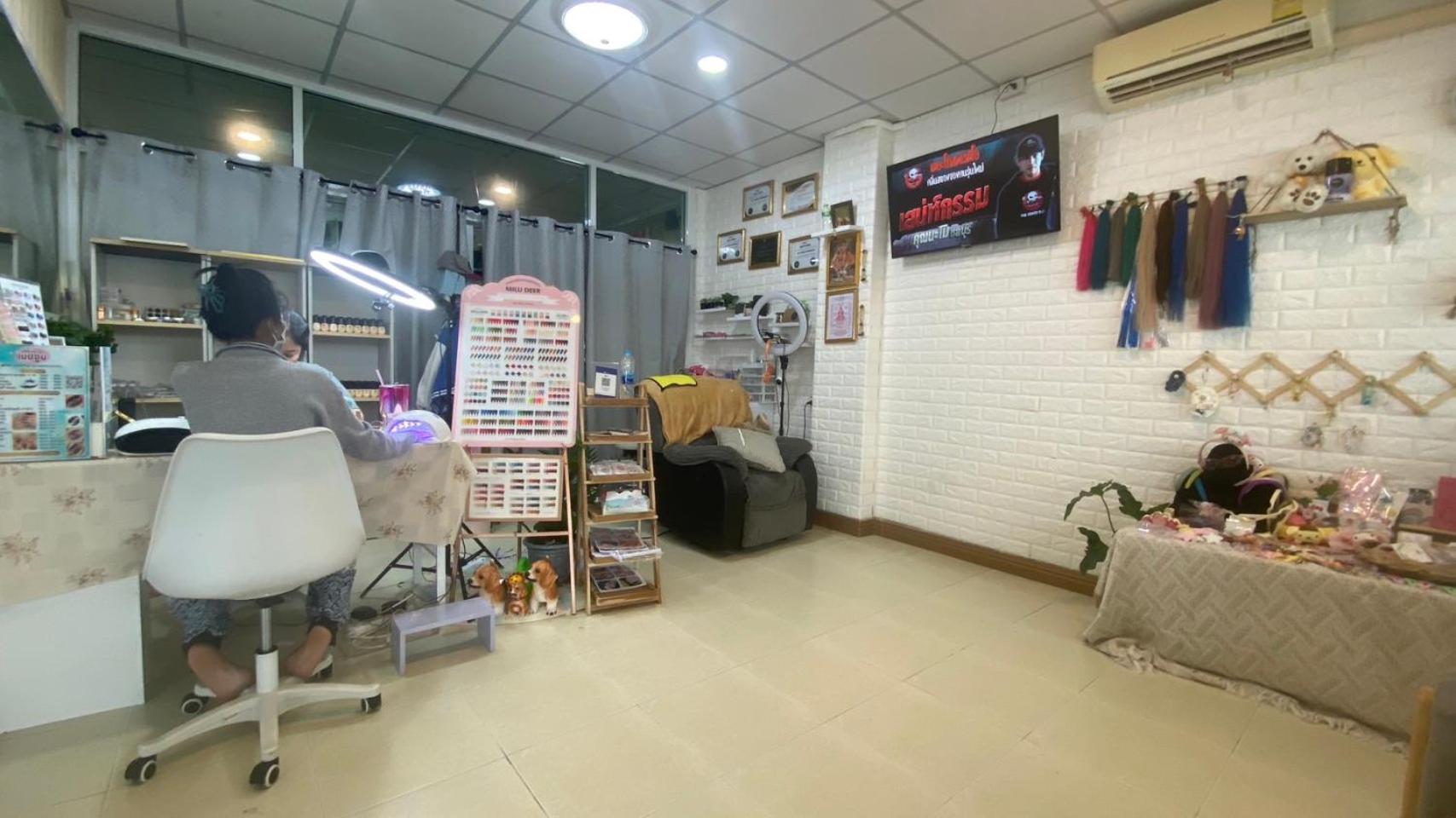 Alongkorn hotel by SB 28/44