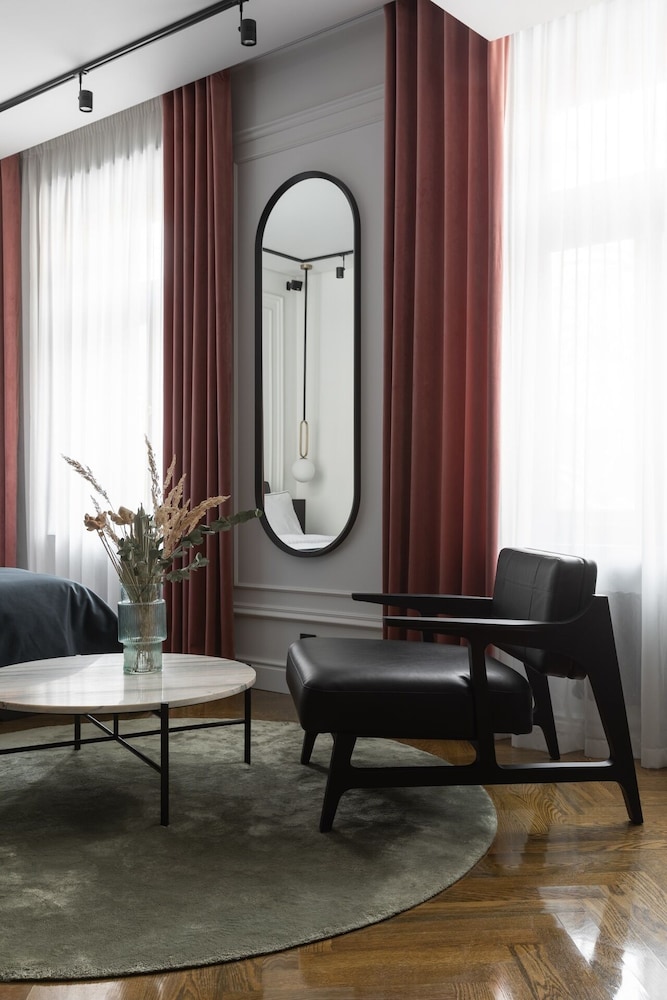 A22 Hotel 42/59