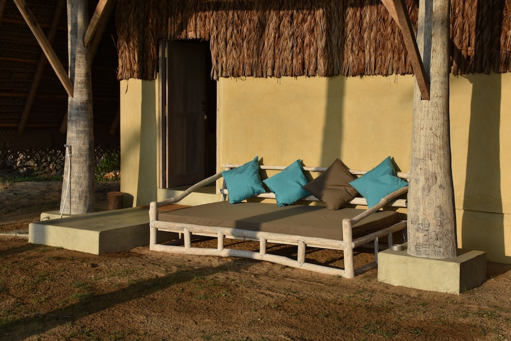 Elements Beach & Nature Resort 47/50