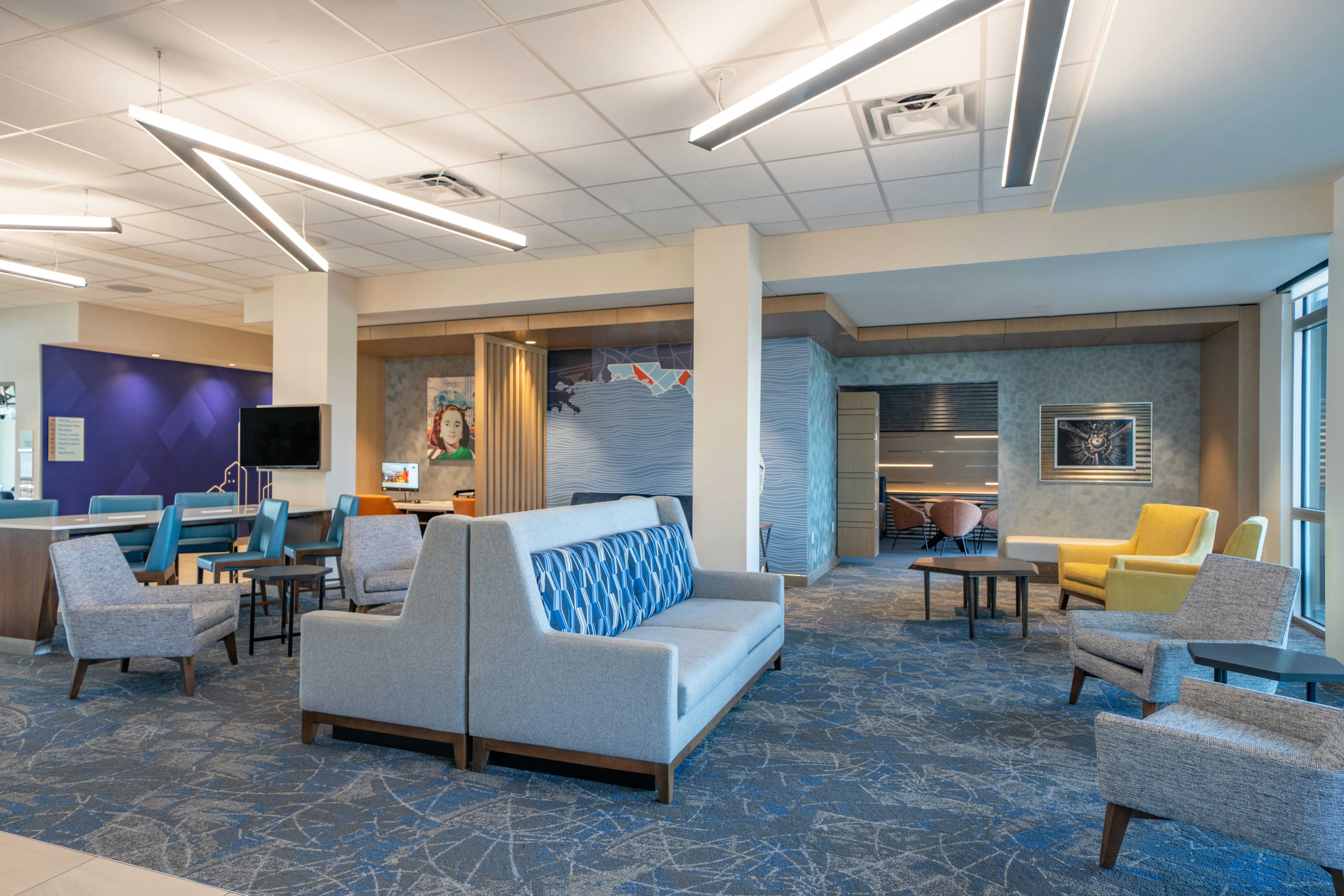 Holiday Inn Express & Suites Fort Walton Beach - Eglin Area, an IHG Hotel 34/50