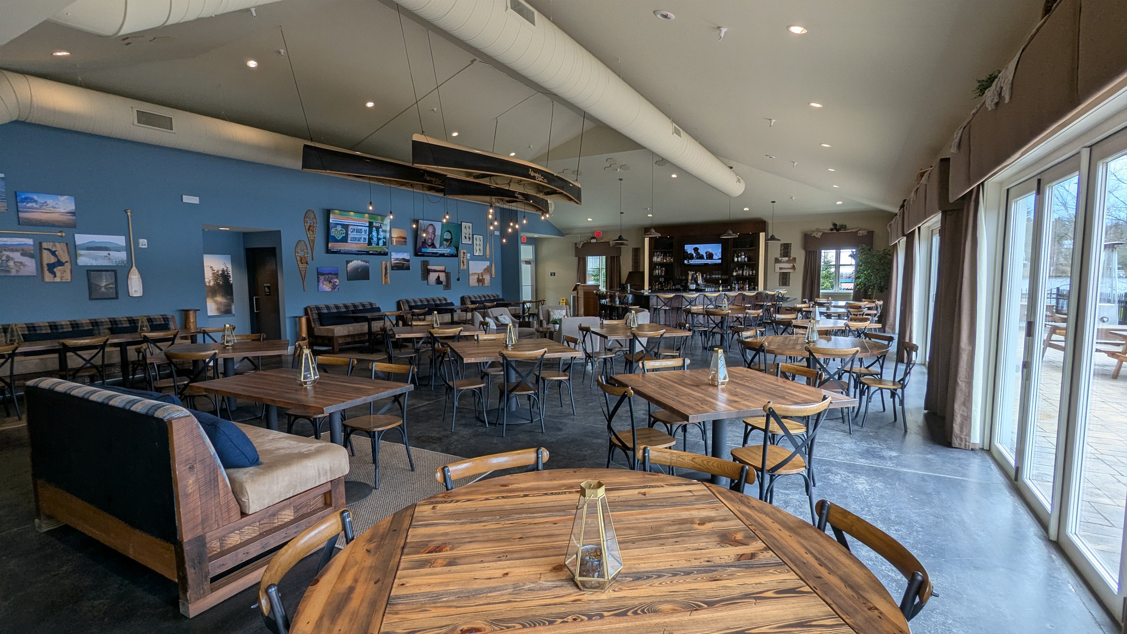 voco Saranac Lake NY - Waterfront, an IHG hotel 31/50
