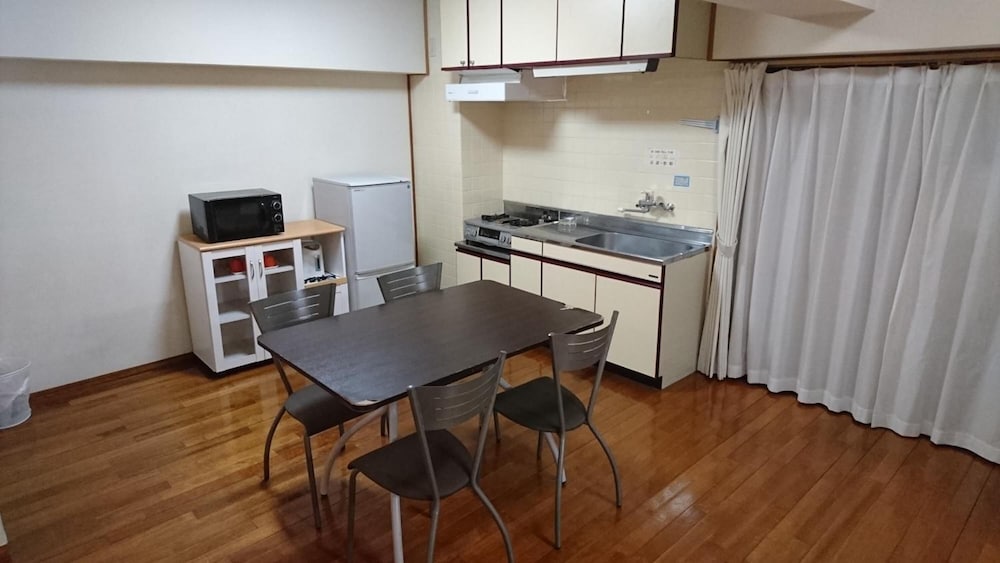 Kokusai Towns Inn 53/72