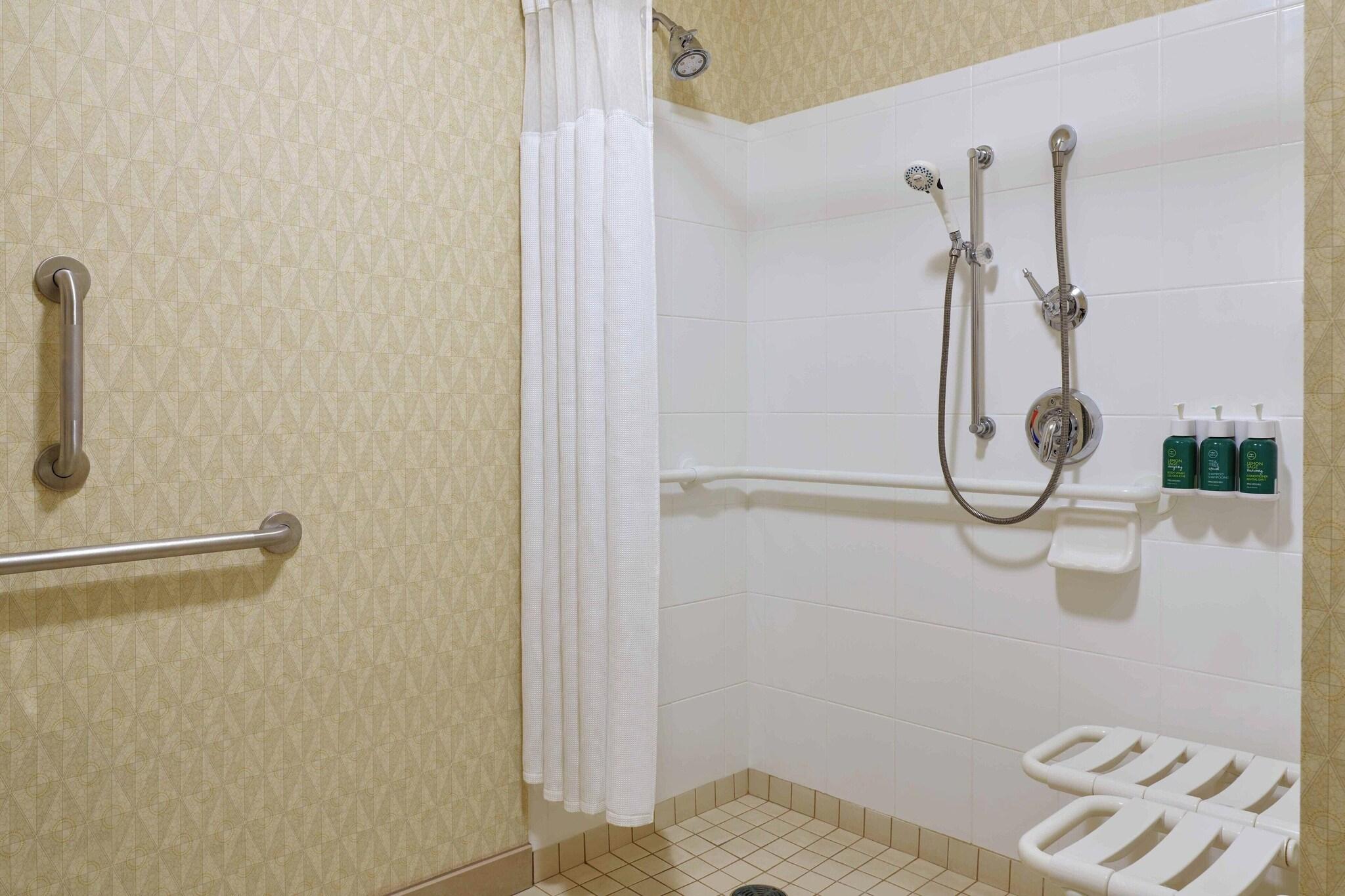 جناح بسرير كينج بغرفة نوم واحدة، RESIDENCE INN BY MARRIOTT PORTLAND DOWNTOWN WATERFRONT 9/10
