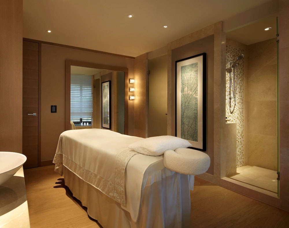 PARK HYATT SYDNEY 24/59