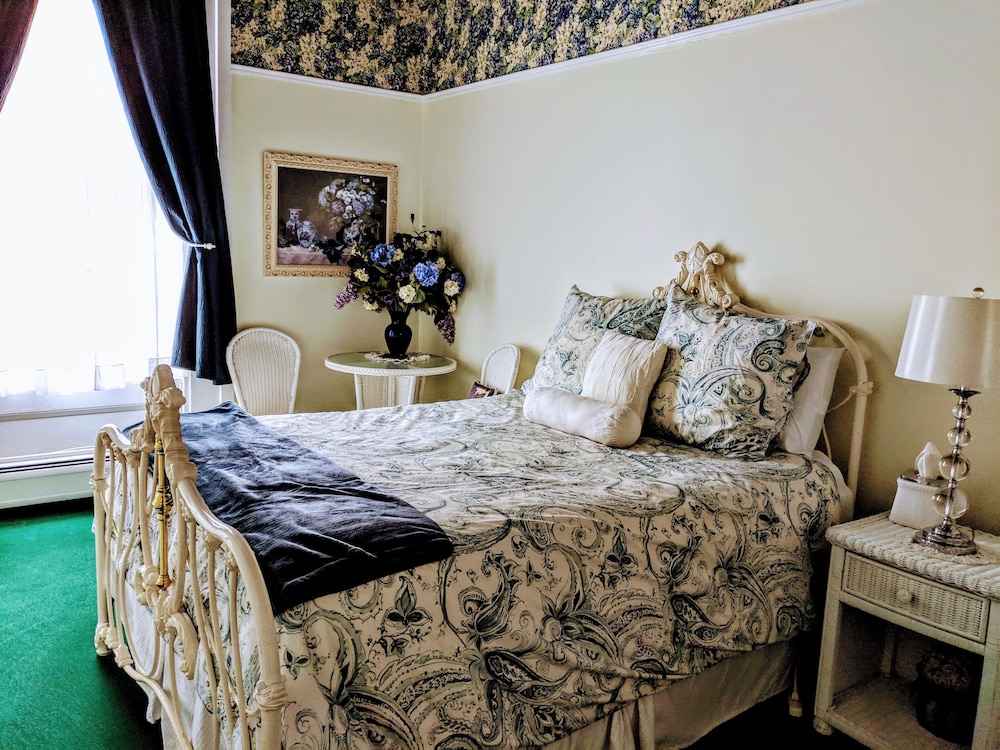 Allegiance Bed and Breakfast 19/44