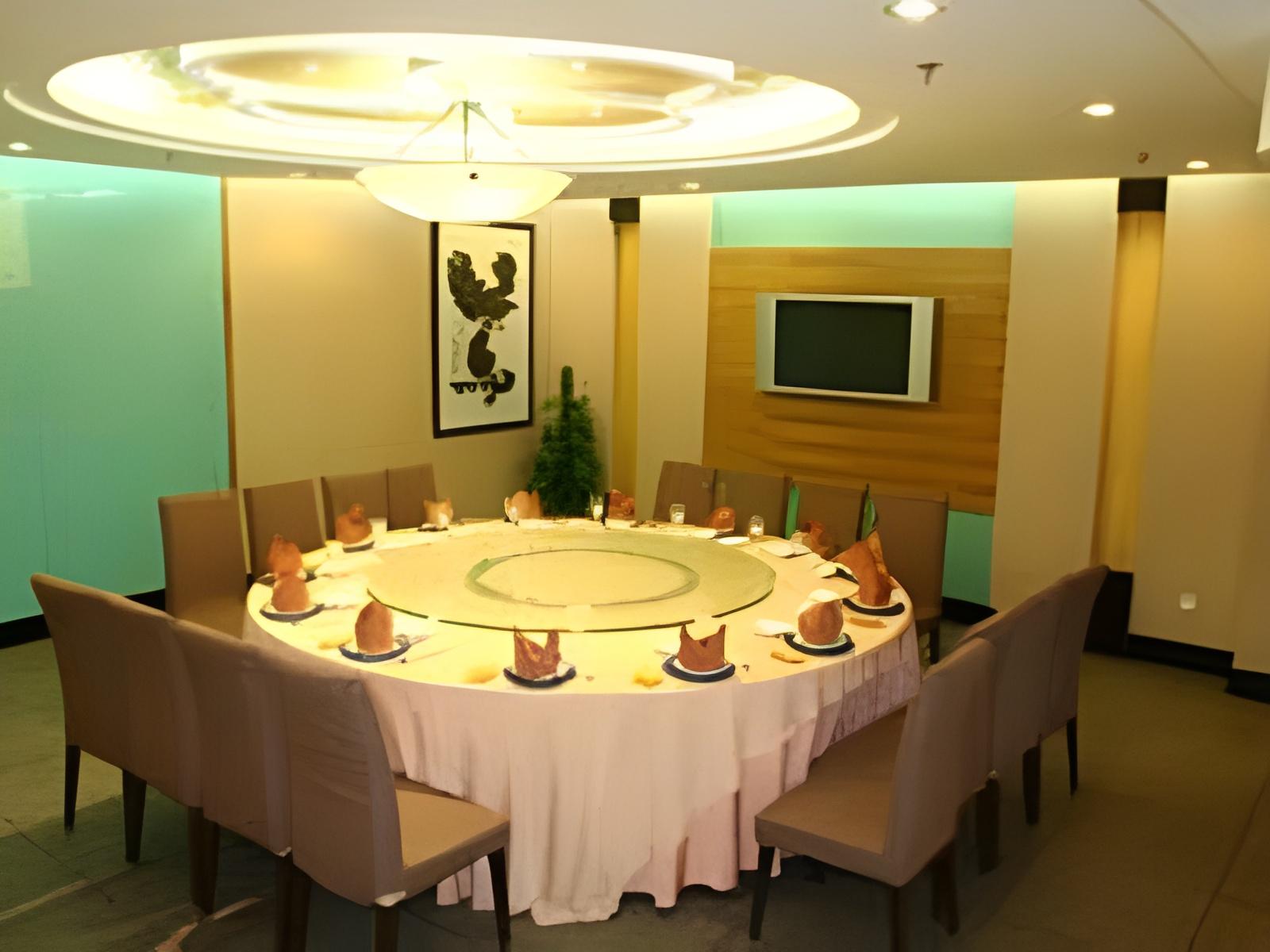 Campanile Hotel Restaurant (Zhuhai Yinhua Road) 41/52