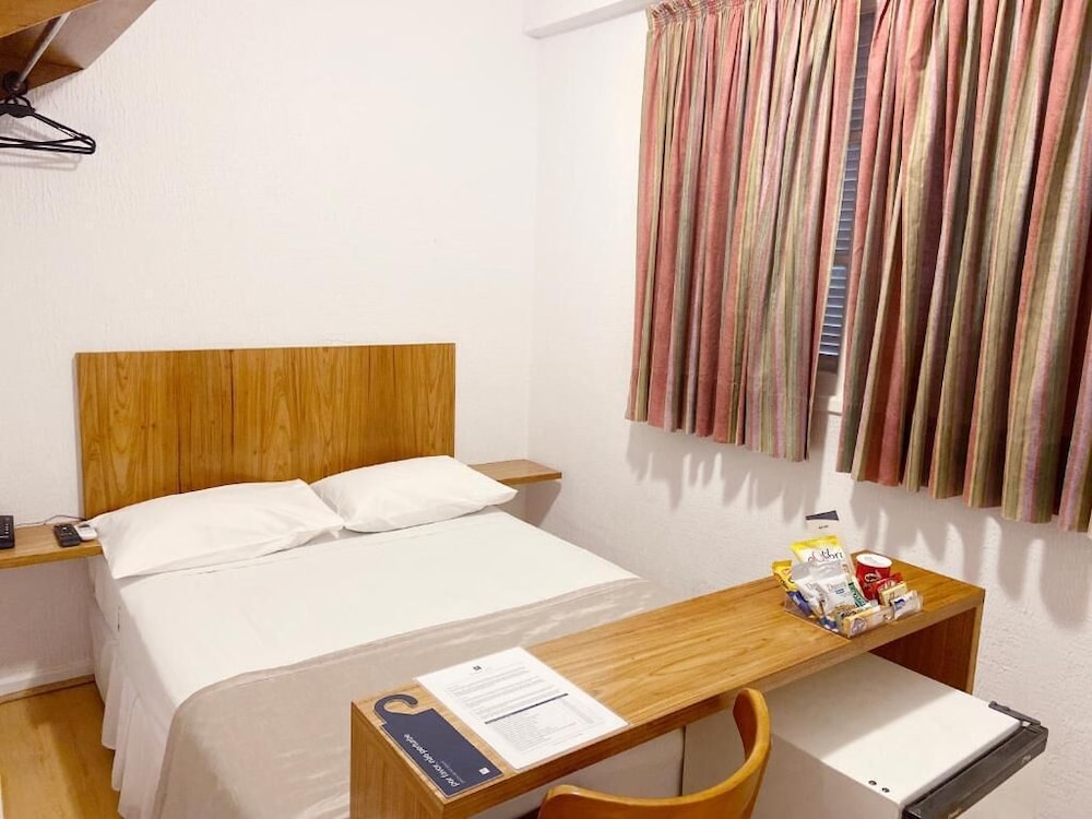 Rojas All Suites Hotel 16/56