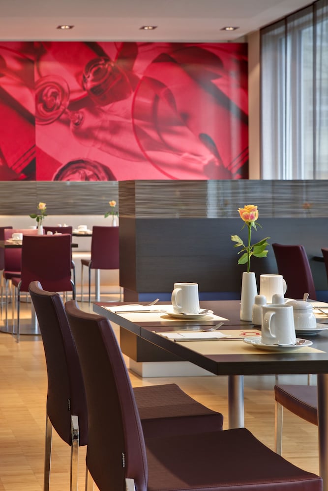INTERCITYHOTEL DARMSTADT 18/32