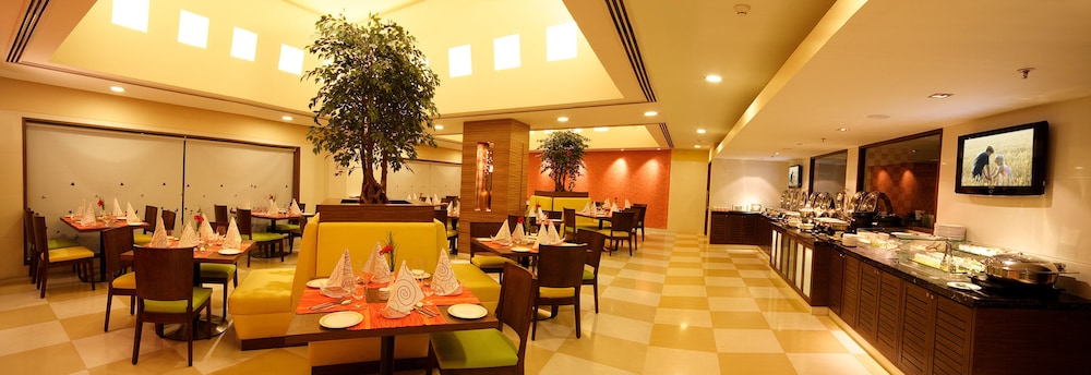 ADITYA HOMETEL 42/55