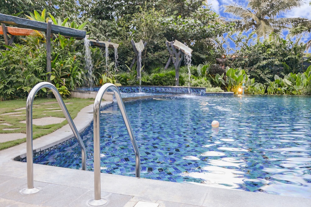 Purple Palms Resort & Spa 5/58