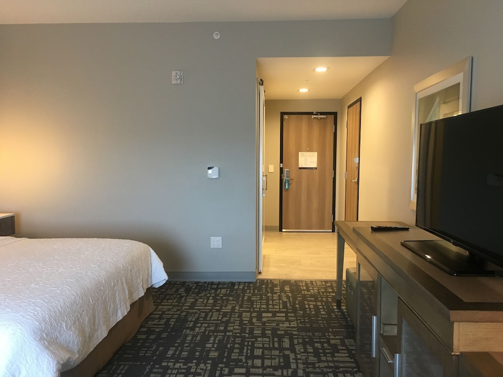 Hampton Inn Suites Dallas the Colony Tx 10/48