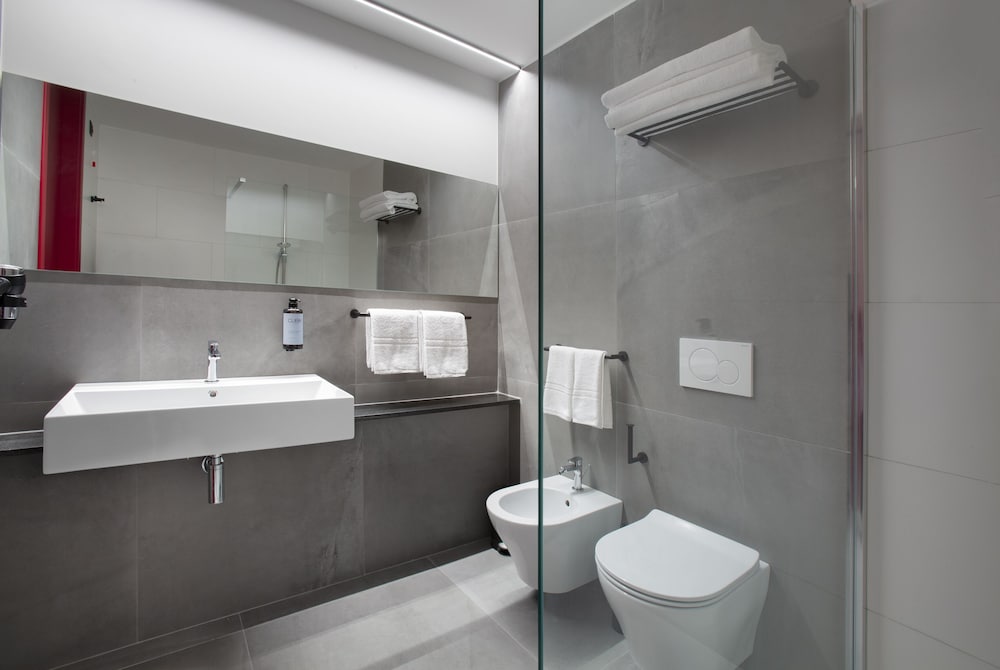 Cubik Inn 52/53