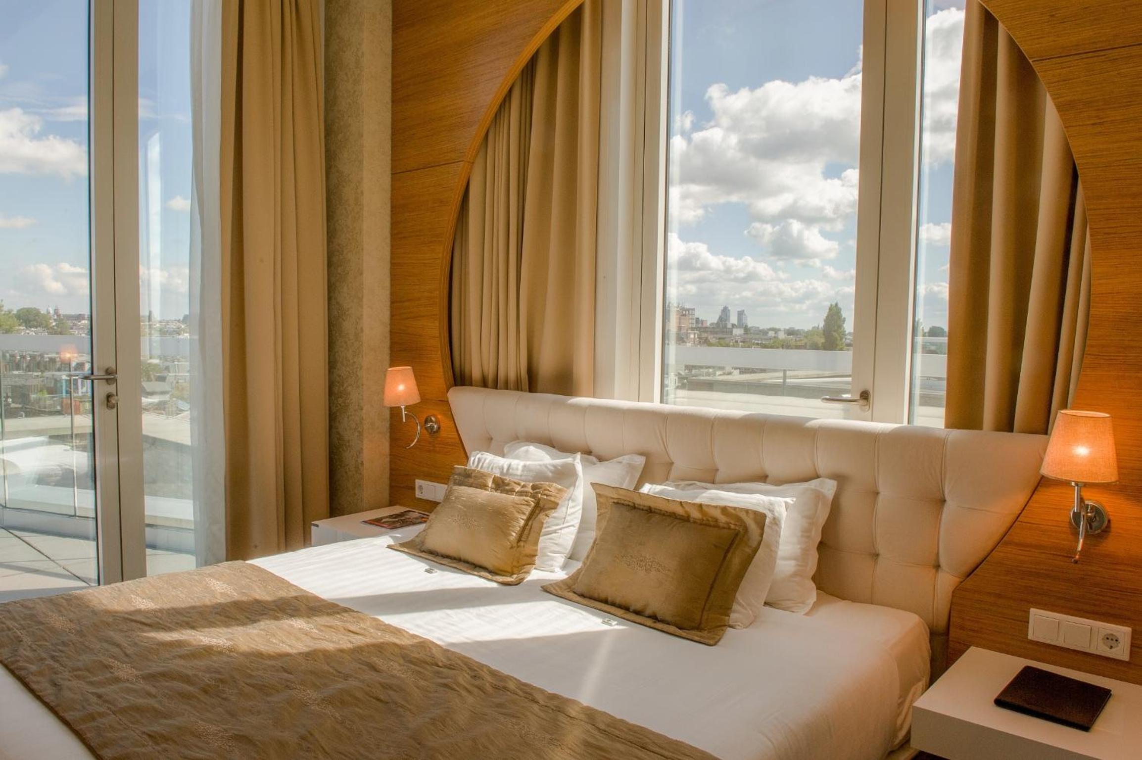 Penthouse Suite