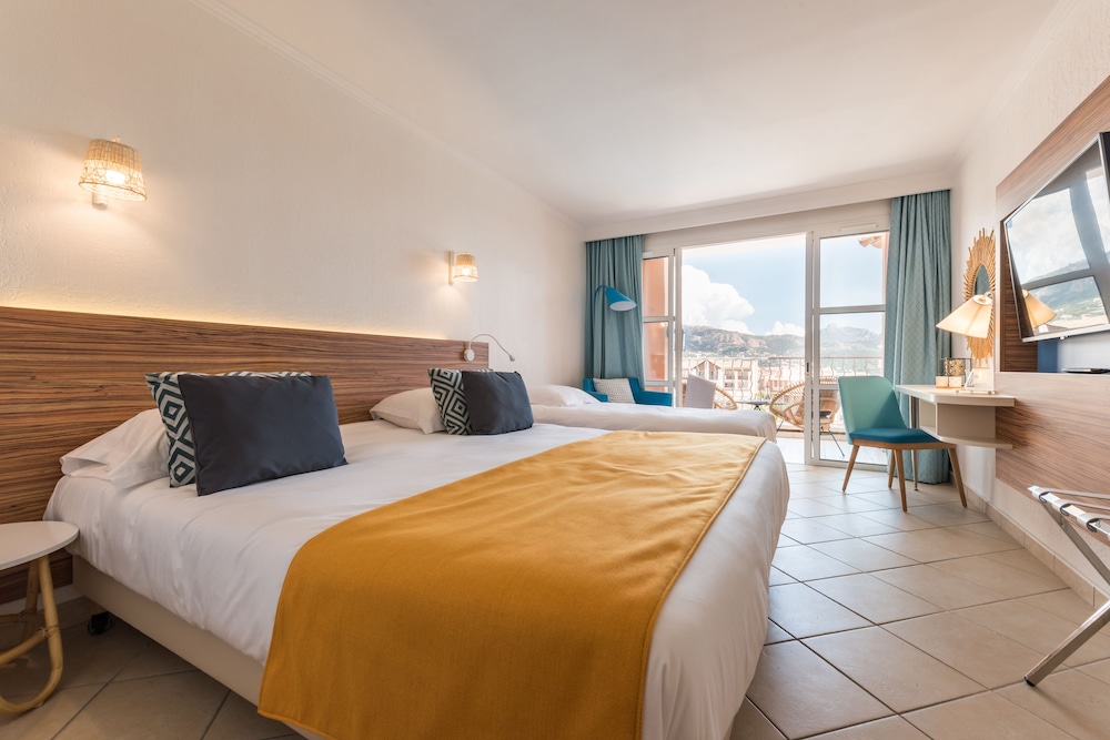 Hotel de L Esterel 11/50