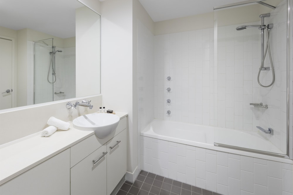 Oaks Brisbane On Margaret Suites 64/64