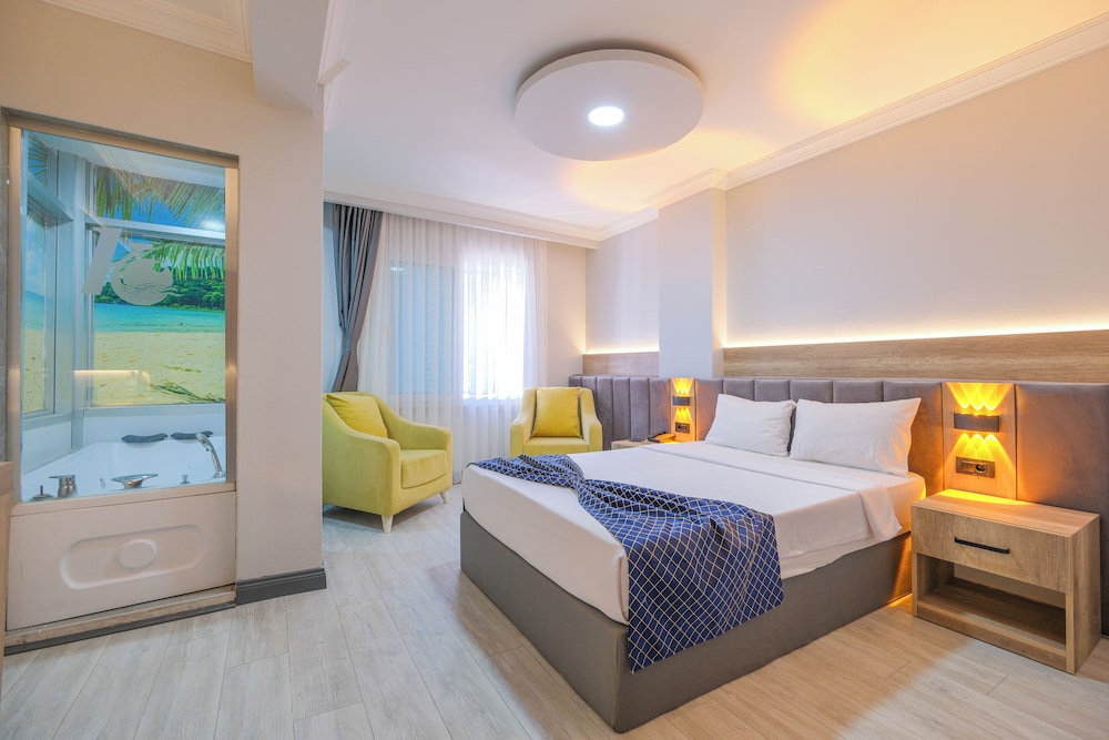 Kar Hotel 18/50