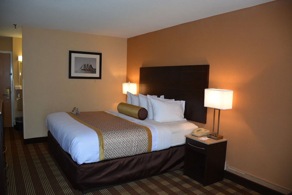 Best Western Cape Cod Hotel 23/69