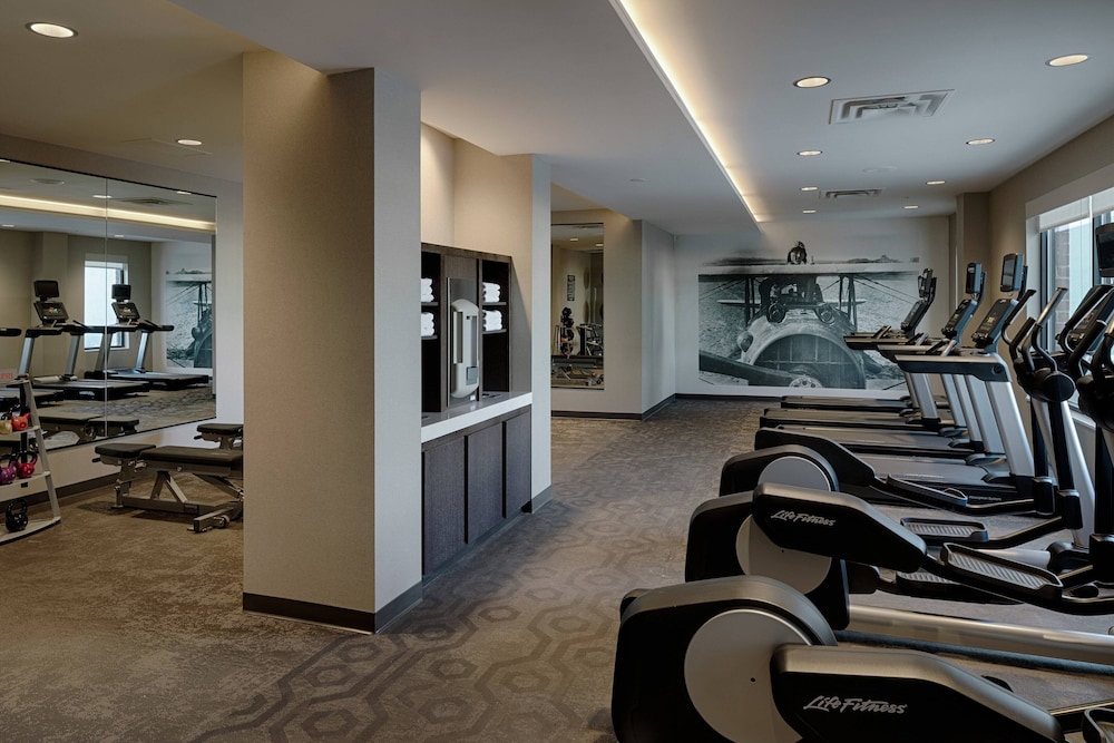 Residence Inn by Marriott Columbus Airport 23/42