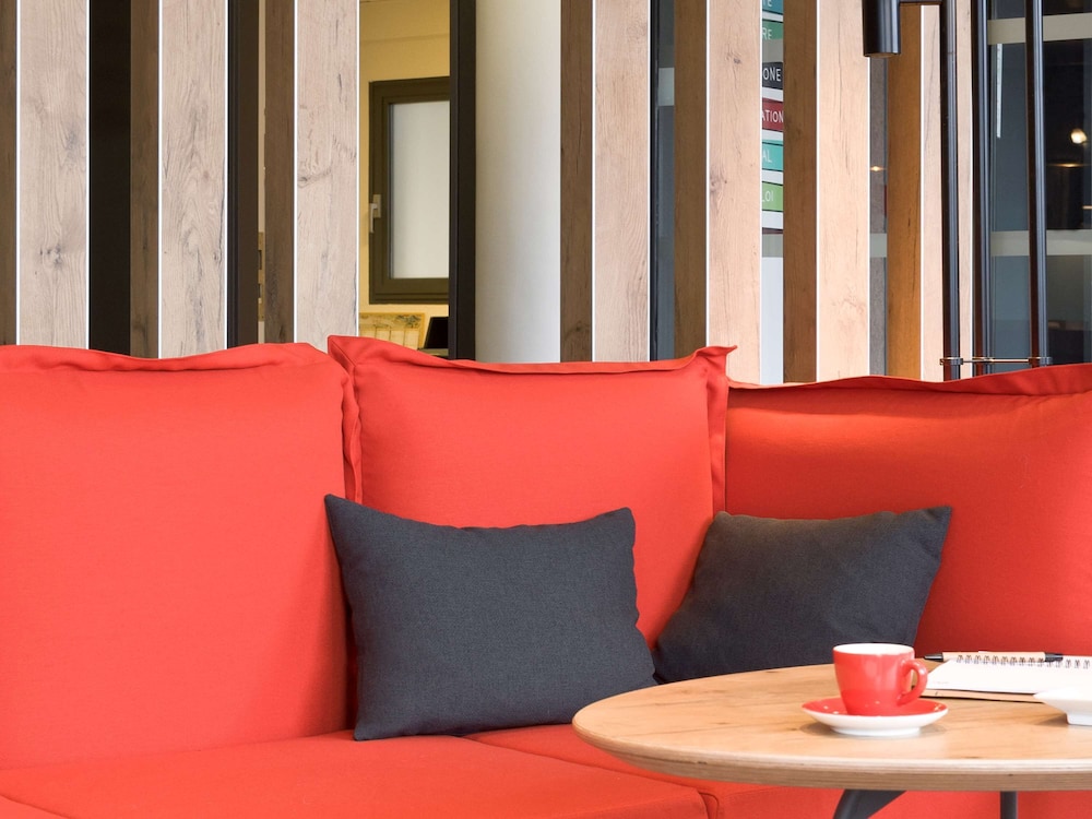 Ibis Bordeaux Centre Gare Saint Jean 45/66