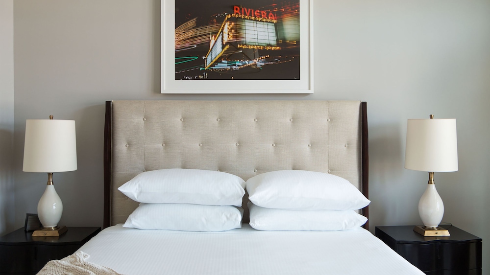 The Spectator Hotel 45/53