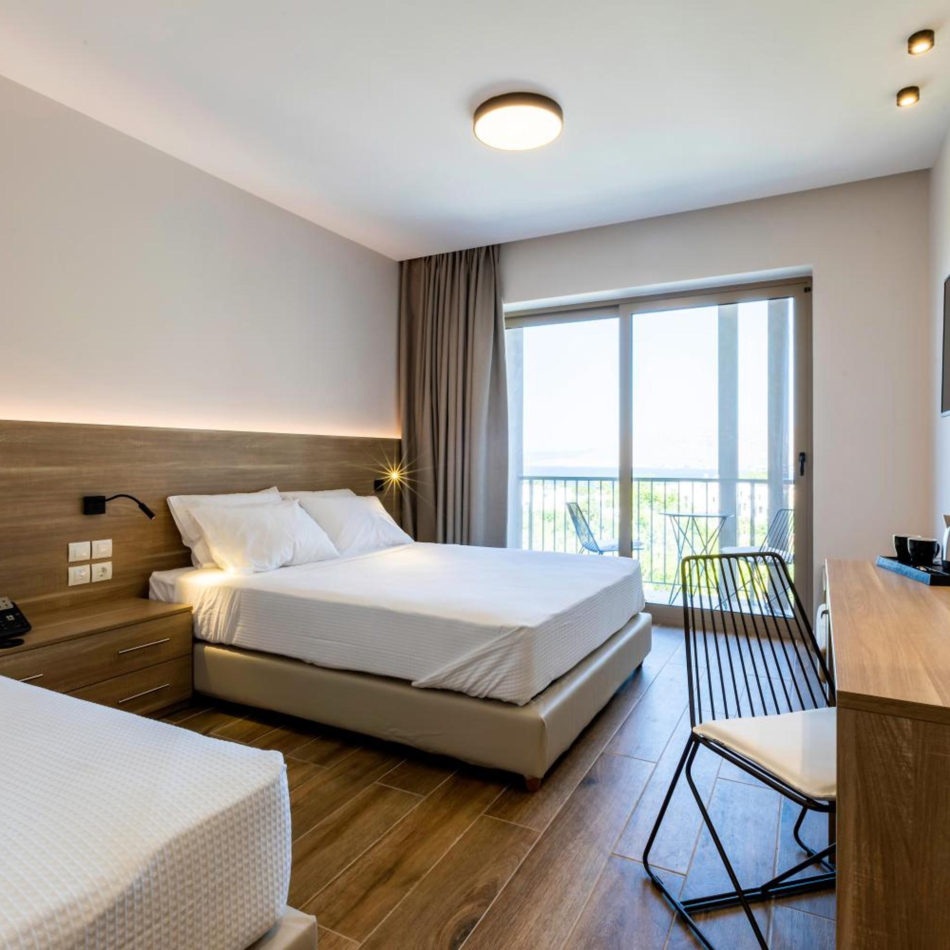 TRIPLE ROOM STANDARD SEA VIEW