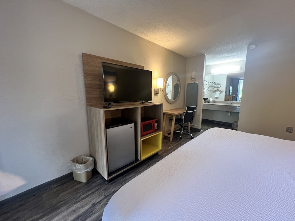 Days Inn By Wyndham College Park Airport Best Road 23/55