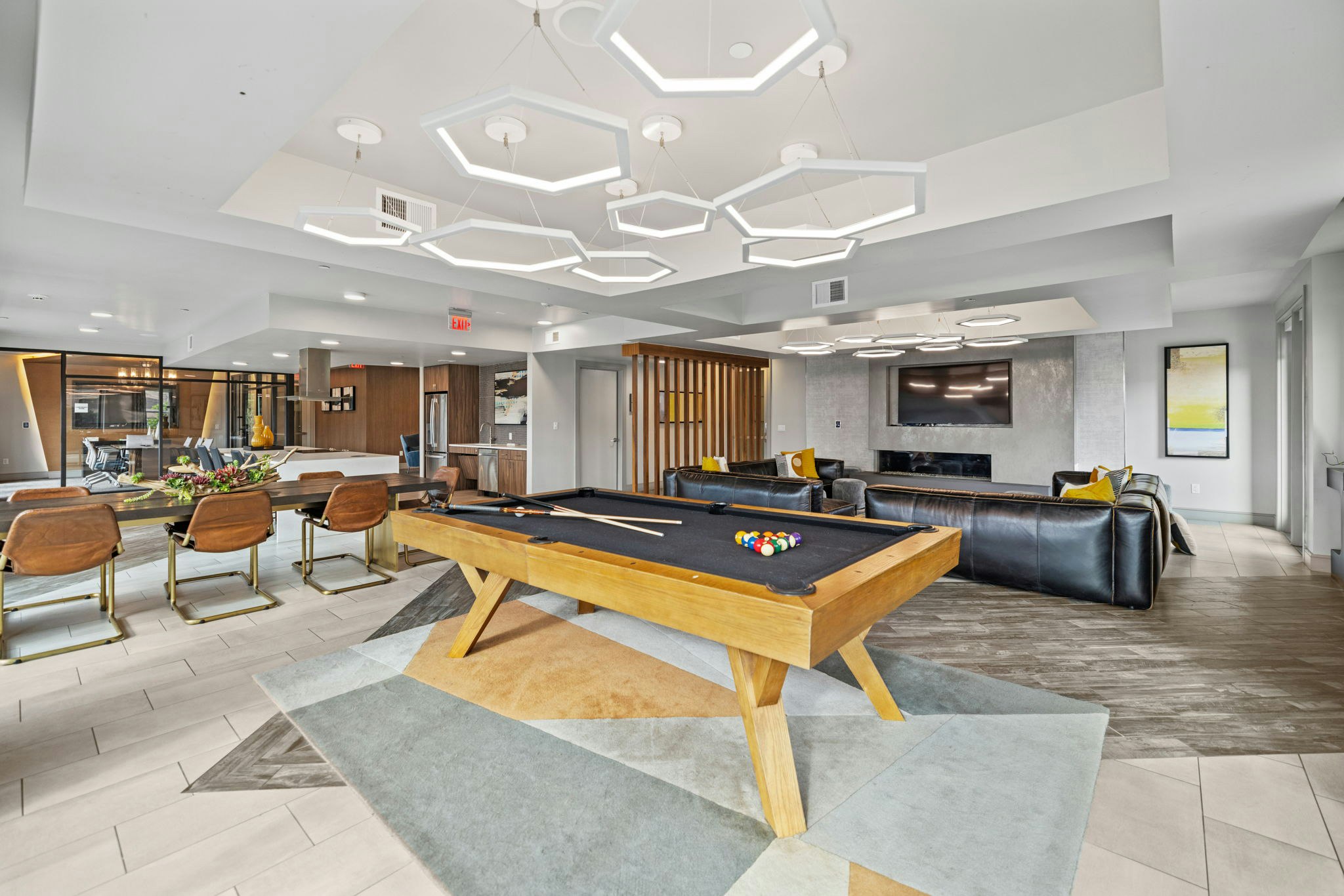 Placemakr Downtown Austin 8/44
