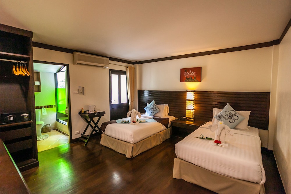 Lanta Mermaid Boutique House 15/74