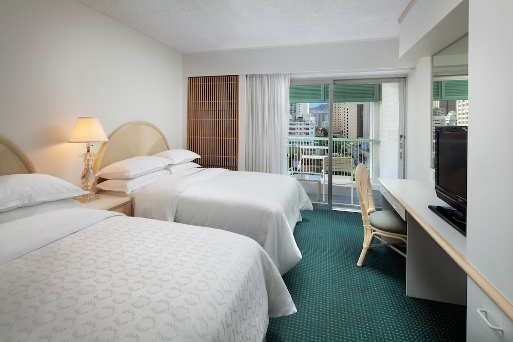 SHERATON PRINCESS KAIULANI 10/27