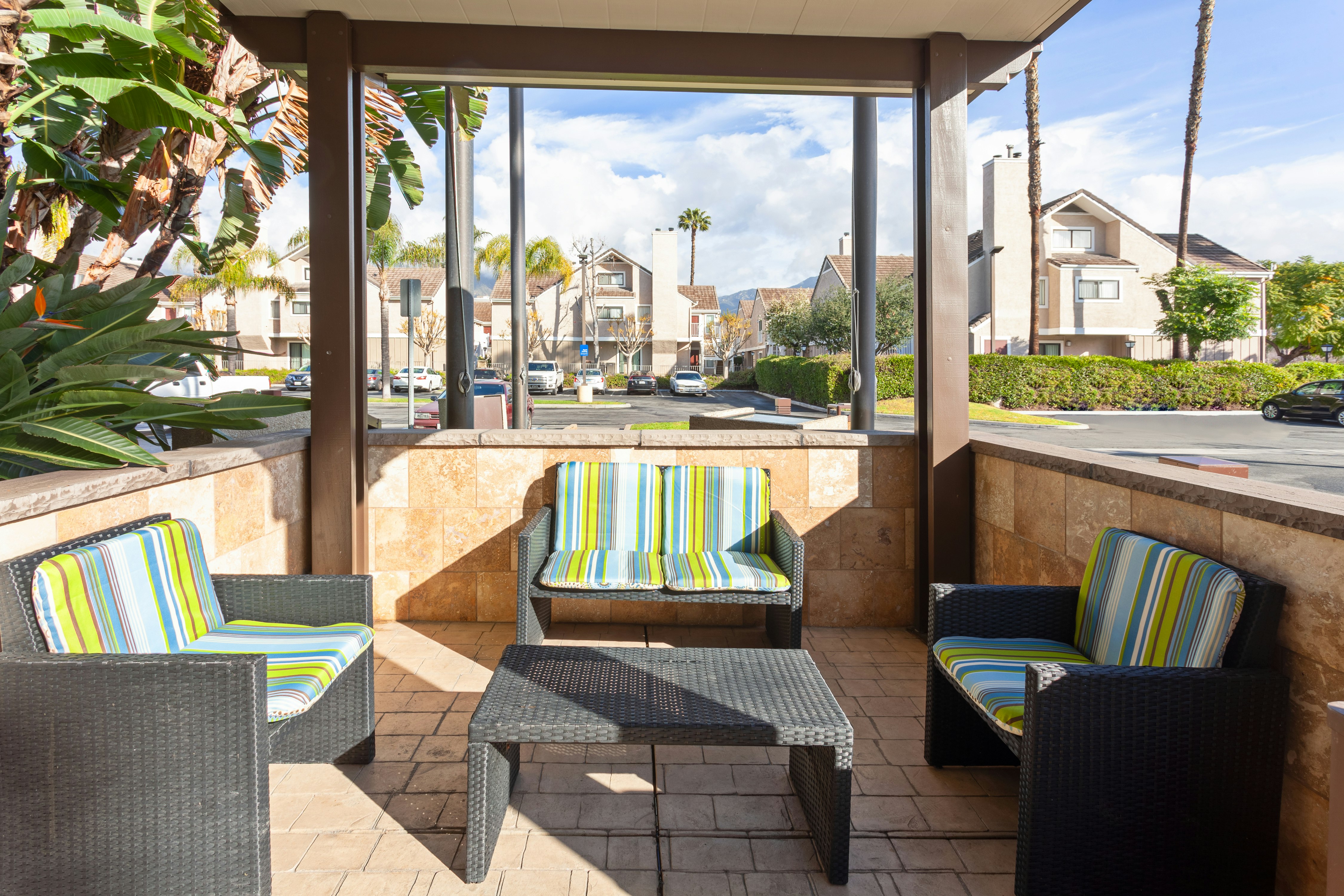 Hampton Inn Los Angeles/Arcadia/Pasadena 17/38