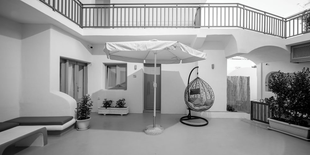 Tataki Hotel 48/72