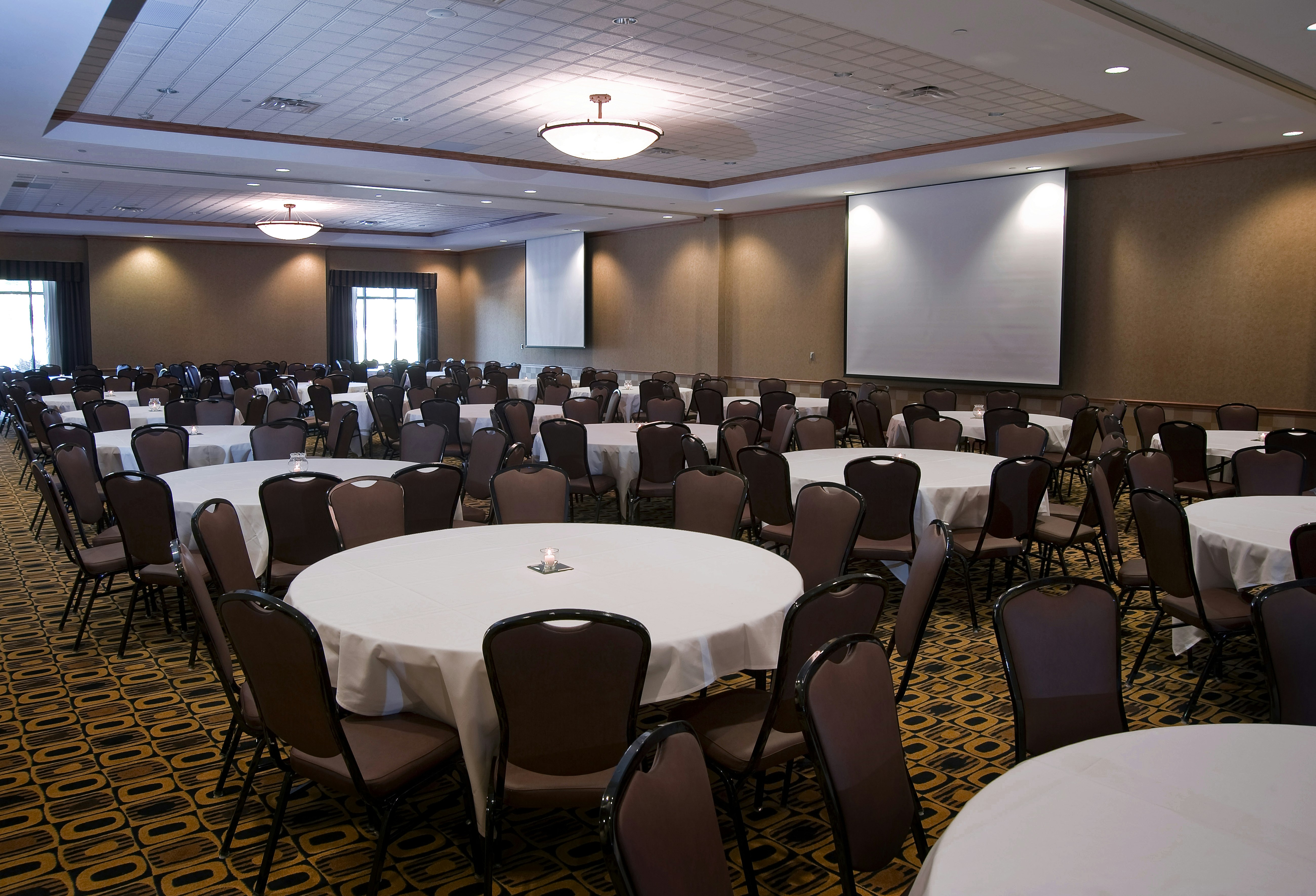 Hampton Inn & Suites Columbia at the University of Missouri 33/50
