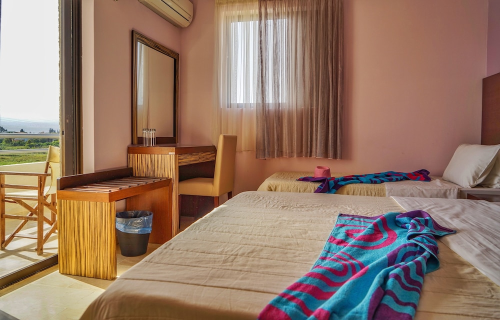 Kokkoni Beach Hotel 17/42